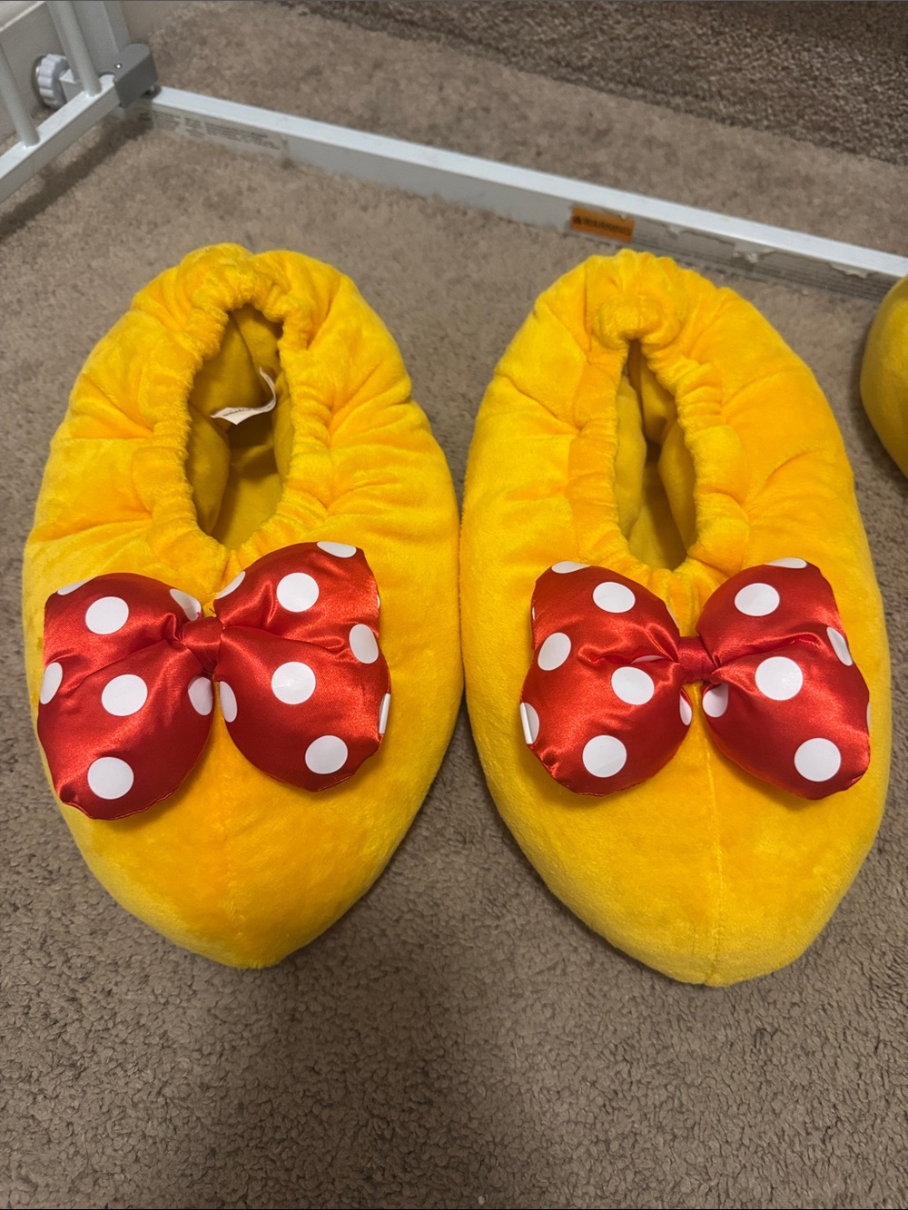 Minnie Mouse Yellow Plush Slippers with Red Polka Dot Bows